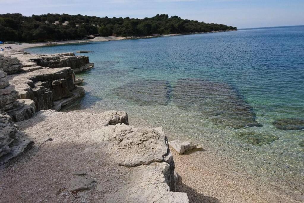 Apartment Vesna For 2, Free Parking And Wi-Fi Pula Buitenkant foto
