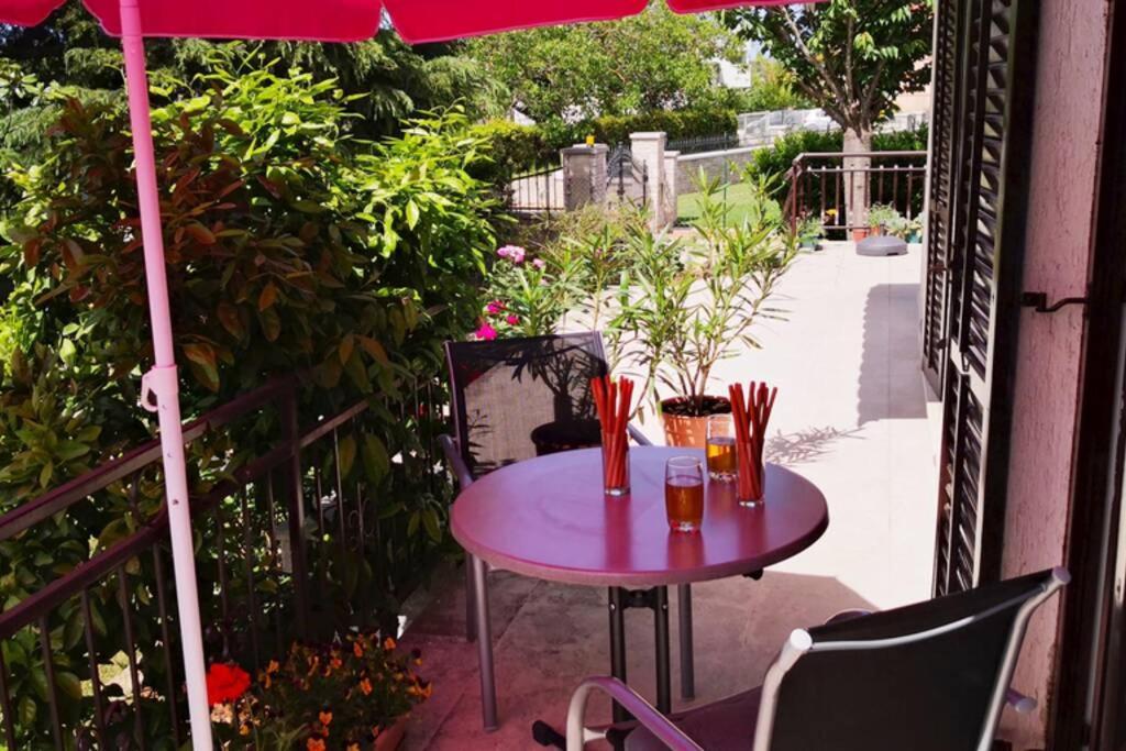 Apartment Vesna For 2, Free Parking And Wi-Fi Pula Buitenkant foto