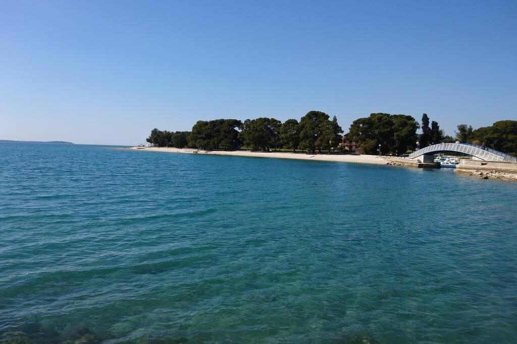 Apartment Vesna For 2, Free Parking And Wi-Fi Pula Buitenkant foto